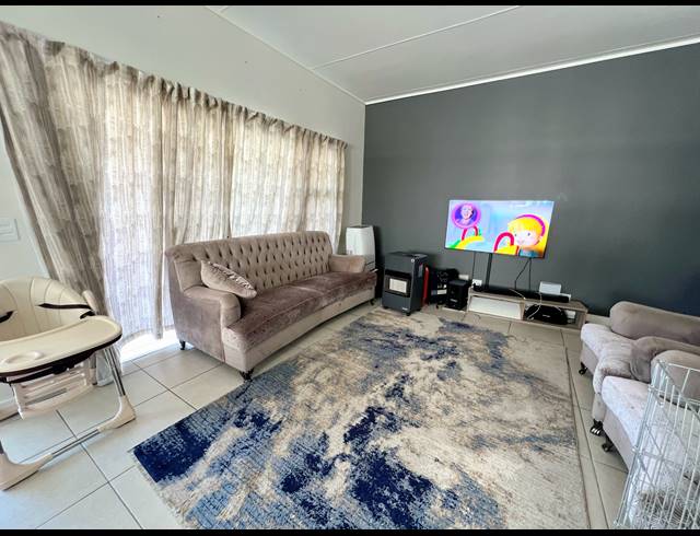 2 BEDROOM APARTMENT TO LET IN SANDOWN